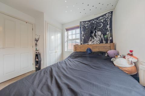 5 Hardwick Hall Way, Daventry, NN11 8AQ