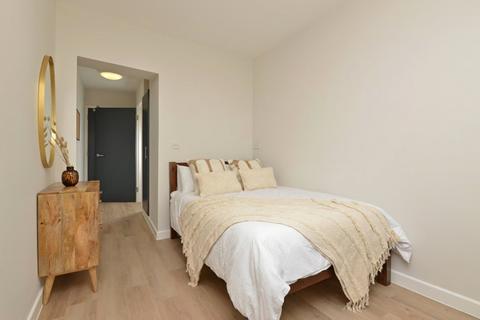 6 bedroom apartment to rent, Isca Lofts, Flat 3, Exeter