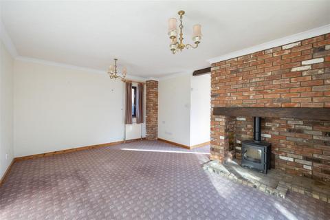 3 bedroom detached house for sale, Millway, Beccles NR34