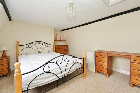 2 bedroom terraced house for sale, Thrapston Road, Kimbolton, Huntingdon, PE28