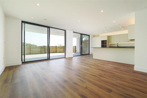 2 bedroom apartment for sale, Coast House, Encombe Hill, Sandgate
