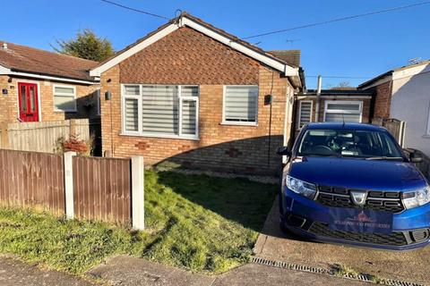 2 bedroom bungalow for sale, Brandenburg Road, Canvey Island