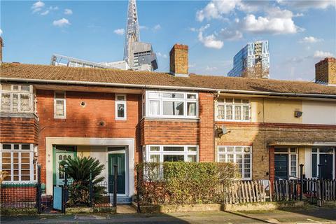 3 bedroom terraced house for sale, Porlock Street, London, SE1