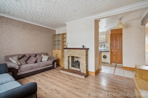 3 bedroom end of terrace house for sale, Hayling Road, South Oxhey