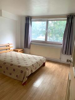 4 bedroom maisonette to rent, Byng Street, London E14