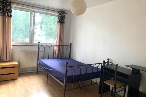 4 bedroom maisonette to rent, Byng Street, London E14