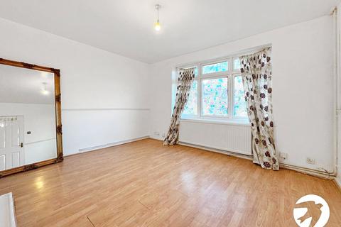 3 bedroom terraced house to rent, Ampleforth Road, London, SE2