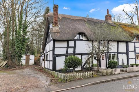 2 bedroom cottage for sale, Station Road Salford Priors, WR11 8UX