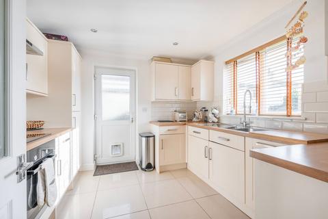 3 bedroom chalet for sale, Garfield Terrace, Caister-On-Sea, NR30