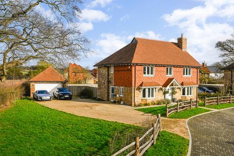 4 bedroom detached house for sale, Laurel Court, Ashford TN23