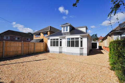 4 bedroom chalet for sale, Wimborne Road West, Wimborne, BH21