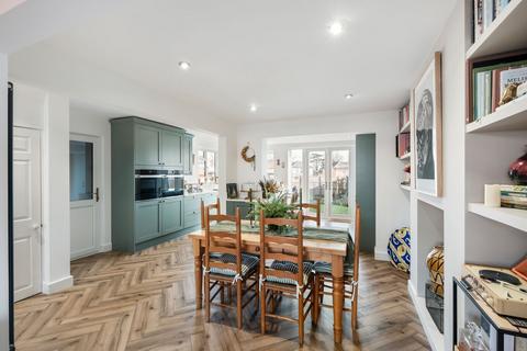 49 Margaret Road, St Johns, Worcester, WR2 4LX