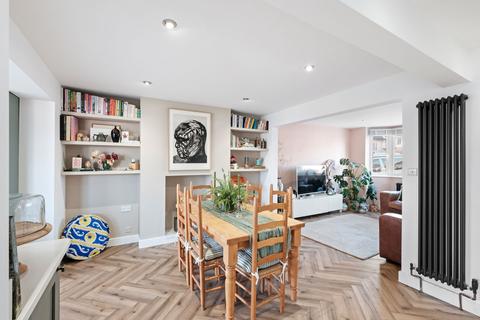 49 Margaret Road, St Johns, Worcester, WR2 4LX