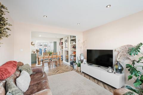 49 Margaret Road, St Johns, Worcester, WR2 4LX