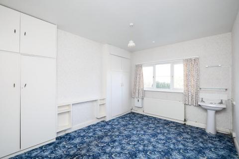 3 bedroom terraced house for sale, Allan Way, Acton