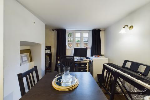 2 bedroom cottage for sale, North End Square, Buckingham