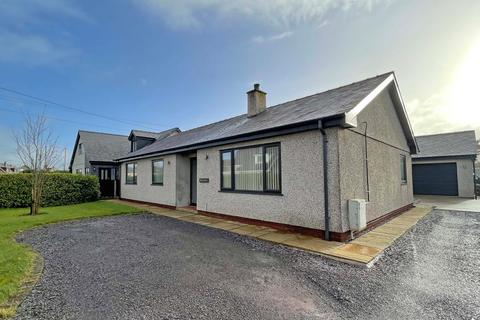 3 bedroom bungalow for sale, Llanrug, Caernarfon, Gwynedd, LL55