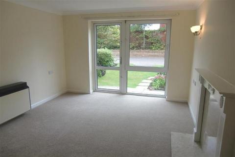 1 bedroom retirement property to rent, 4 Homefylde House, 199-207 Whitegate Drive FY3