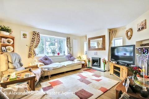 3 bedroom semi-detached house for sale, Northdown Hill, St Peters, Broadstairs, CT10