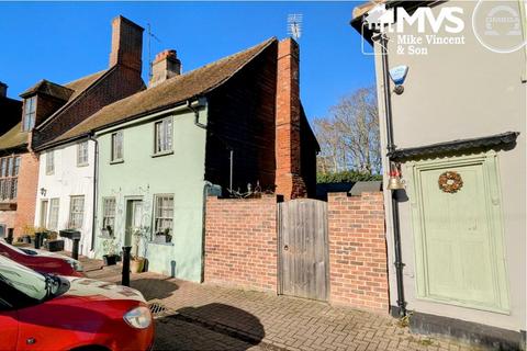 2 bedroom cottage for sale, Teddybear Cottage, Church Square, St Osyth