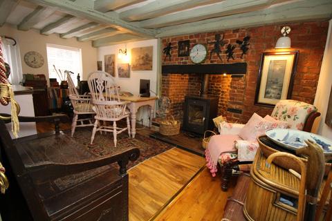 undefined, Teddybear Cottage, Church Square, St Osyth