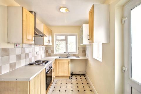 2 bedroom maisonette for sale, Ash Road,  Aldershot, GU12