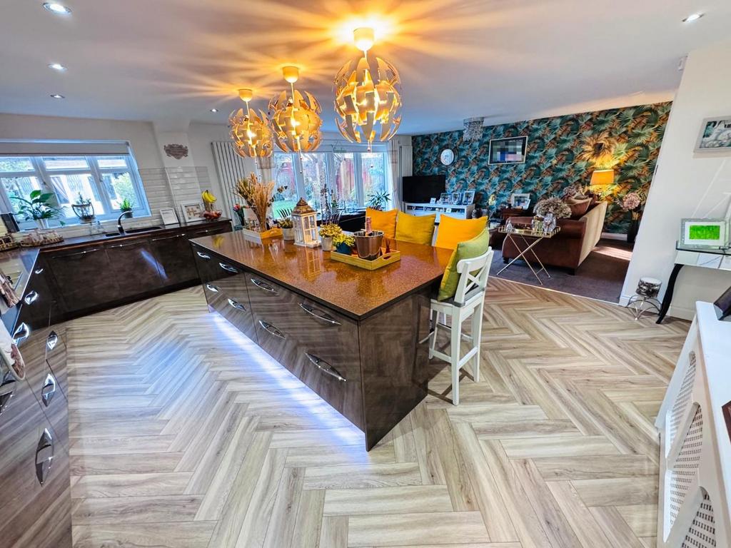 Kitchen/diner/family room