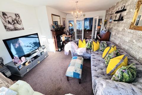 27 Coatham Drive, Hartlepool, TS26 0AQ