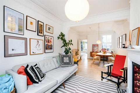 16 Kingsdown Road, London, E11 3LP