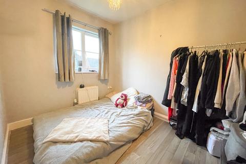22 Mermaid Close, Northfleet, Gravesend, DA11 9ED