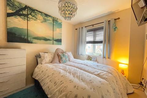 undefined, Mermaid Close, Gravesend, Kent, DA11