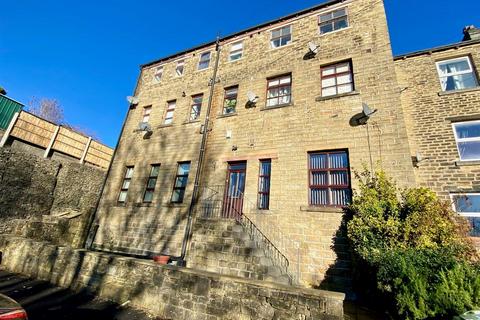 2 bedroom apartment for sale, Flat 1, Longwood Gate, Huddersfield