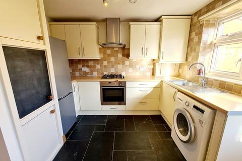 3 bedroom terraced house to rent, Birkdale Close, Bramhall, Stockport, Greater Manchester, SK7