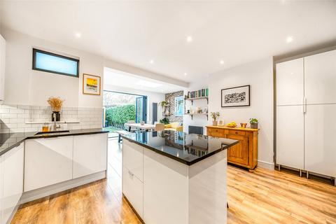 36 Heatherdene Close, Mitcham, CR4 4EW