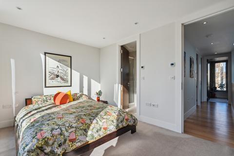 undefined, Kingston Road, Teddington, TW11