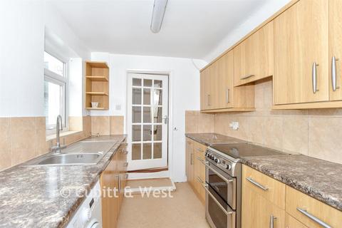 2 bedroom terraced house for sale, Cavendish Street, Chichester, West Sussex