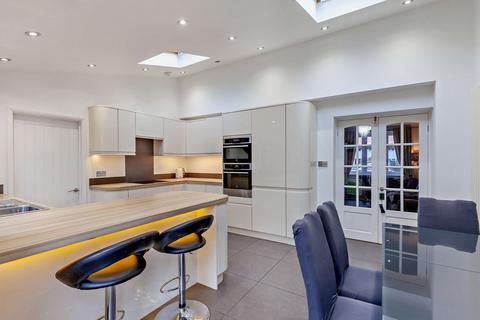 20 Anson Close, Romford, RM7 8HU