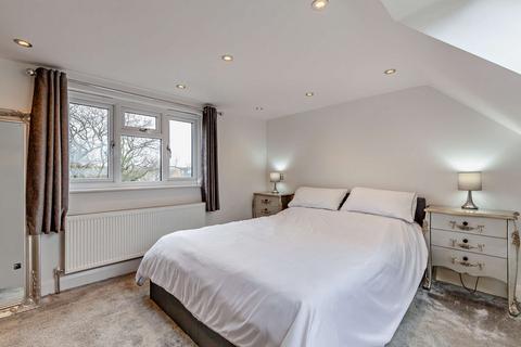 20 Anson Close, Romford, RM7 8HU
