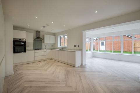 5 bedroom detached house for sale, Richmond Point, Lytham St Annes, FY8