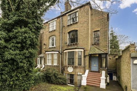 2 bedroom flat for sale, Peckham Rye, London SE22