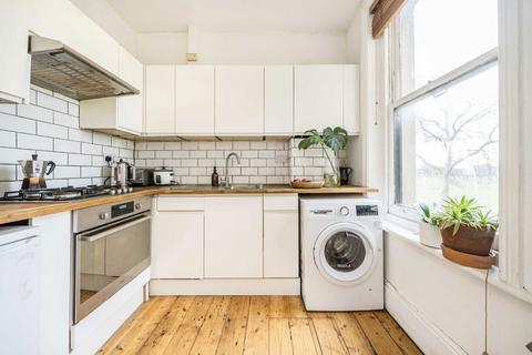 2 bedroom flat for sale, Peckham Rye, London SE22