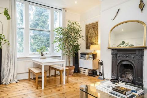 2 bedroom flat for sale, Peckham Rye, London SE22