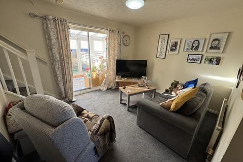 2 bedroom semi-detached house for sale, Elkfield Drive, Blackpool FY3