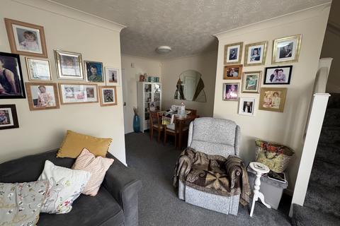 2 bedroom semi-detached house for sale, Elkfield Drive, Blackpool FY3