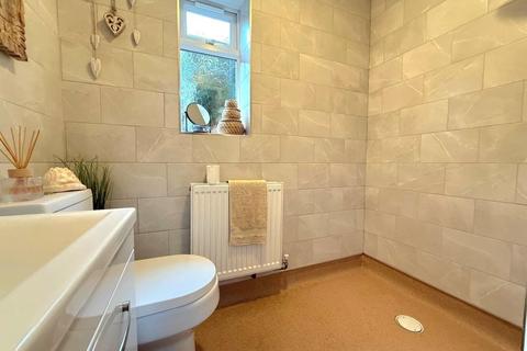 31 Romany Road, Northampton, NN2 7DB