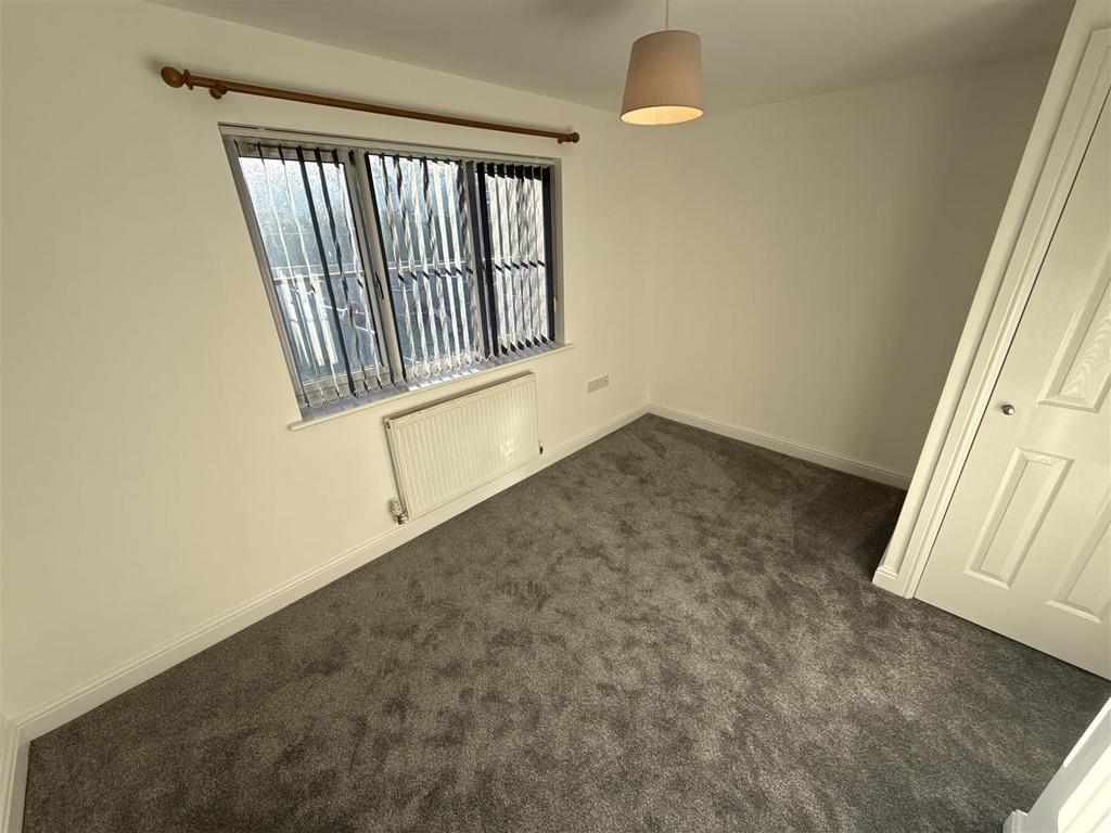 Rear Bedroom.JPG