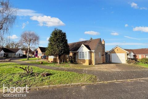 3 bedroom detached bungalow for sale, Sweet Briar Close, Leavenheath