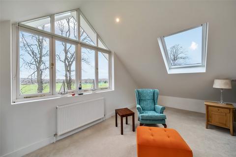 5 bedroom link detached house for sale, Mottingham Lane, London