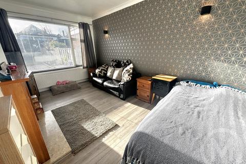 2 bedroom bungalow for sale, Ingleway Avenue, Blackpool, Lancashire