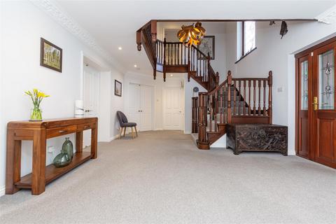 4 bedroom detached house for sale, Barmpton Mews, Darlington